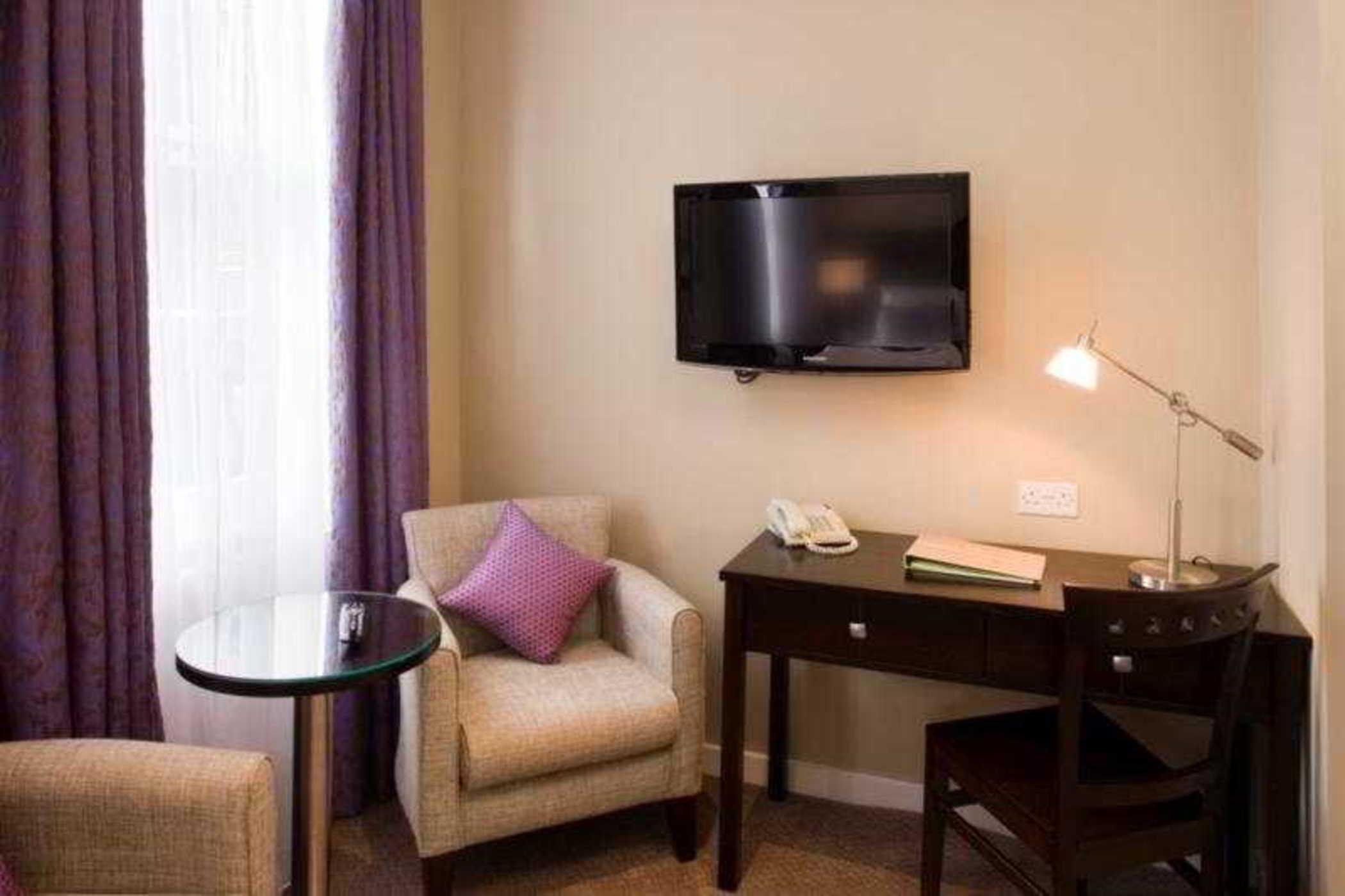 Berjaya Eden Park London Hotel Exterior foto